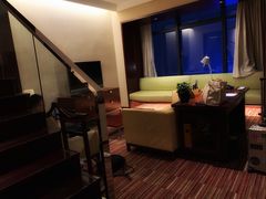 -上海龙之梦万丽酒店