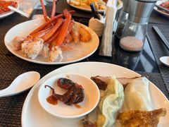 -怡豪大饭店·49楼旋转自助餐厅