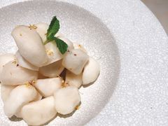 蜜汁桂花湖畔马蹄-佬麻雀·剁椒鱼头(京基KK One店)