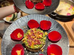 -一朵菌·野生菌探索家火锅(南亚店)