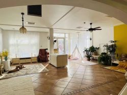 -乐米baby儿童摄影(燕郊店)