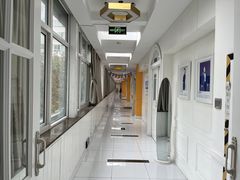 -西安小天鹅艺术团(曲江Alice店)