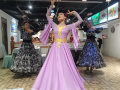 -巴扎美食·新疆菜·西域歌舞表演餐厅(新疆大厦店)