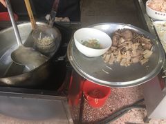 -潮镇老尾牛杂(环城西路店)