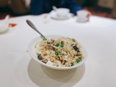 烧青鱼蛋白炒饭-东海海鲜酒家(中信广场店)