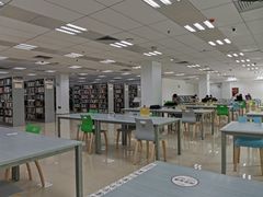 -宝安区图书馆(石岩街道分馆)
