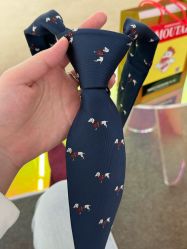 -派丽莫Pellimo原创设计婚纱品牌