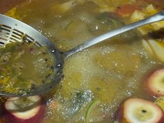 -洱火云南酸菜牛肉火锅(石景山当代商城店)