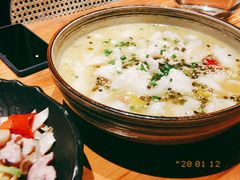 -十三式重庆江湖菜(金茂览秀城店)