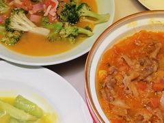 泡菜番茄炖肥牛-绿茶餐厅(千岛湖银泰城店)