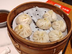 -馋三尺蟹粉小笼(人民广场店)