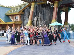 -七彩云南欢乐世界