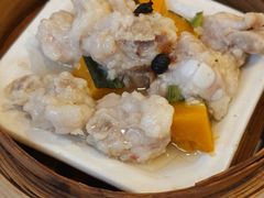 -万山楼海鲜酒家·二十三年老字号