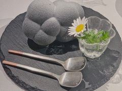 小鸡蹲蘑菇-茶是一枝花泡茶店