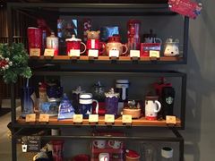 零售区-星巴克臻选(苏州汇豪店)