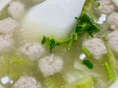 砂锅白菜丸子-南磨房食府(燕莎奥特莱斯购物中心店)