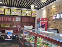 -杨记清芳牛肉拉面(宝龙广场店)