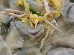 荠菜鲜肉三丝馄饨-老西白点心店