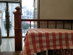 -红宝石·鲜奶小方·海派西点房(四平店)