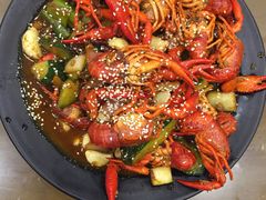 -老鄞江清水龙虾•赵赵家(江北店)