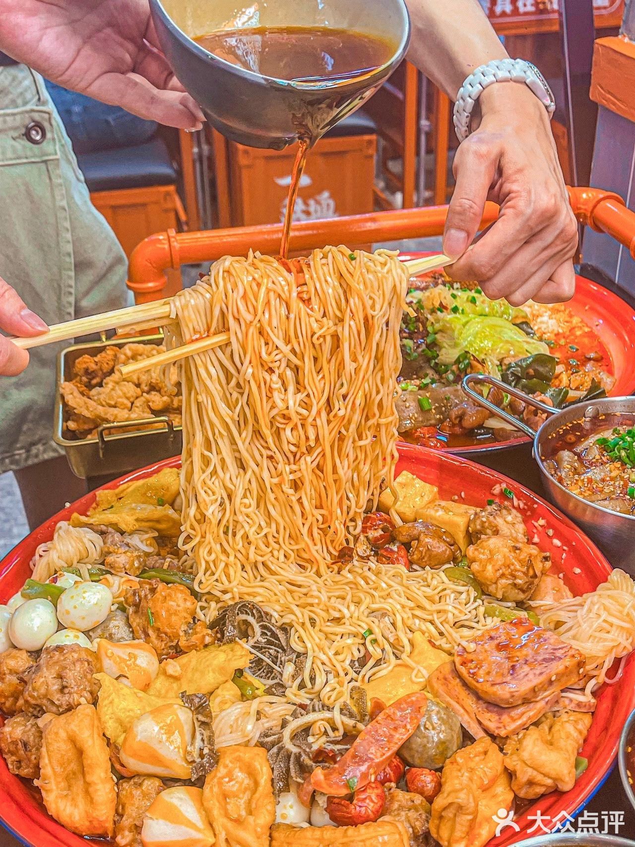 干拌麻辣烫天花板！巨香巨过瘾！