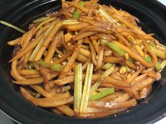 -鸭王烤鸭店(三里河店)