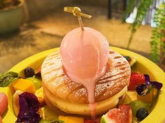 香草浆果松饼-邊渡咖啡
