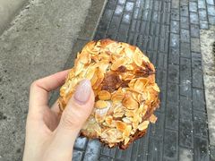 -VERIE BAKEHOUSE