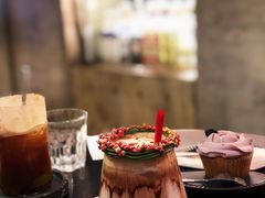 花环-BE NORMAL CAFE(霞溪路店)