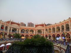 -佛罗伦萨小镇广佛名品奥特莱斯(疏港路店)