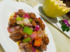 -万宝财富商业广场