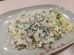 菠萝鸡粒粒炒饭-百家鸡味馆(清泰店)