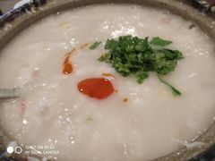 全家福-粤仔湾砂锅粥(广益哥伦布店)