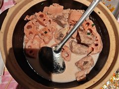-肥肥虾庄·金牌油焖大虾(杨园滨江时代walk店)
