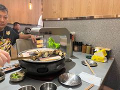 -围炉肉舍•炭烤活鳗•丹东海鲜烤肉(步行街店)