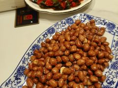 -靠山屯东北铁锅炖(东北菜，古美西路店)
