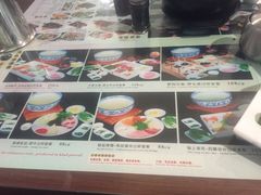 -桥香园正宗过桥米线(机场五店)