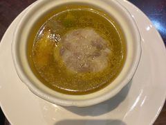 松茸蟹粉狮子头-老正兴菜馆(福州路店)