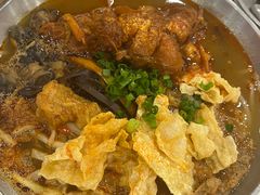 -爱民螺蛳粉(梧州国泰广场店)