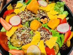 烤南瓜藜麦沙拉-La Terre乐田(万象城店)