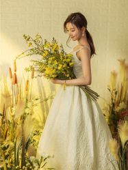 -雪中彩影婚纱摄影·微光艺术中心