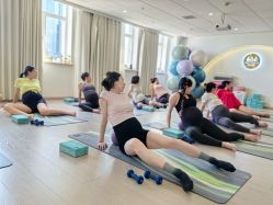 -爱尔乐美孕产瑜伽·普拉提