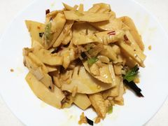 -老铺人家酒店(紫荆名流店)