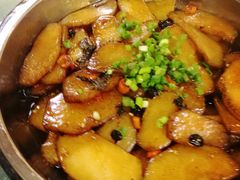 -三湘四水湖南特色餐厅(颐景公寓店)