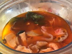 -满格嗦新疆椒麻鸡火锅.炒米粉(川大江安校区店)