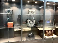 -用真奢侈品名表名包回收中心(朝阳万达店)