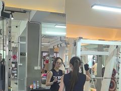 -GYMPLUS私教健身会馆(大悦城店)