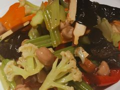 素什锦-高玛纳驴肉火烧(河间总店)