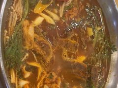 -喇喇排骨火锅·传统韩式脊骨汤(望京西园总店)