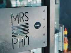-Mrs Pho Bussorah Street(former Beach Road)